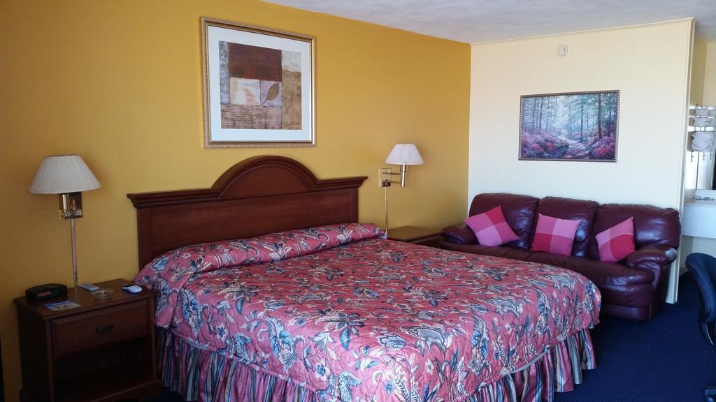 Innkeeper Motel Hamel Room photo